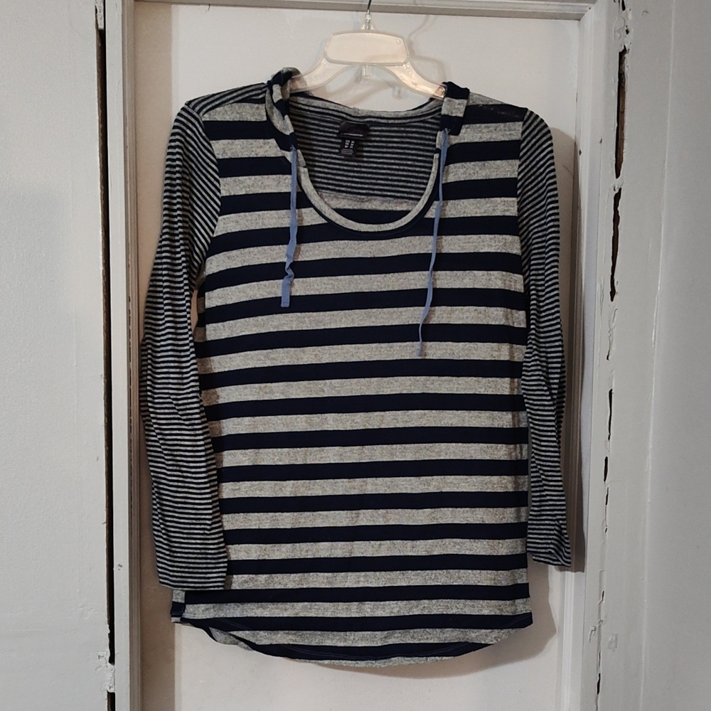 Oh Baby By motherhood Striped Long Sleeve Top
